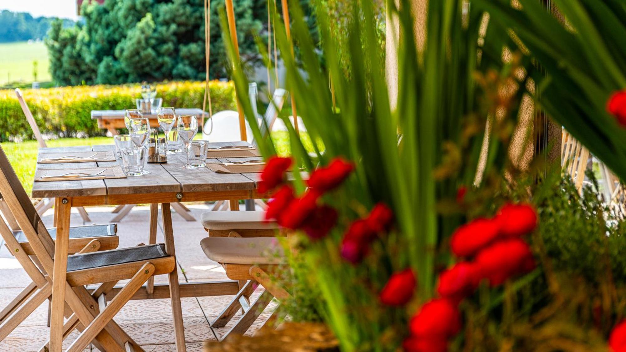 Logis Hostellerie D'Aussois Semur-en-Auxois Ngoại thất bức ảnh
