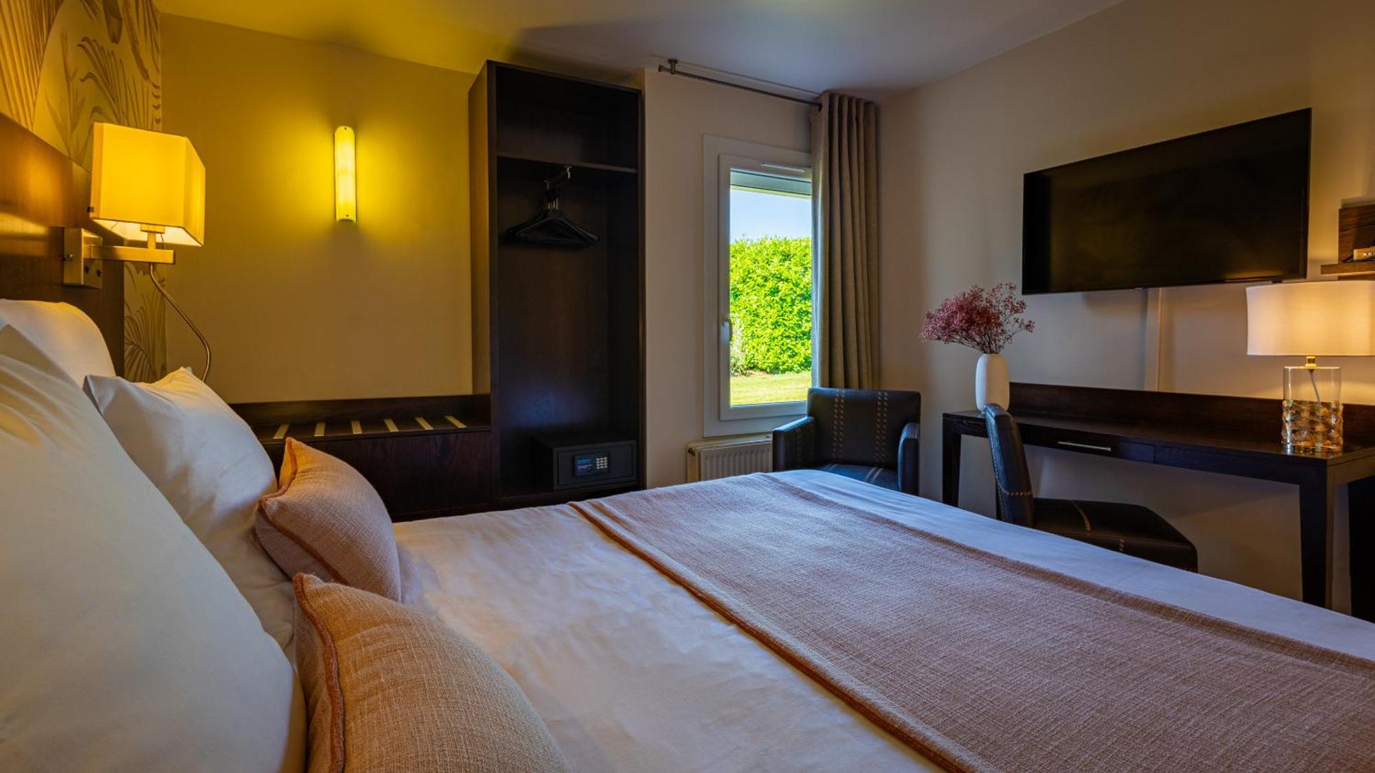 Logis Hostellerie D'Aussois Semur-en-Auxois Ngoại thất bức ảnh